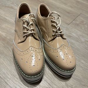 Nude Oxford Platform